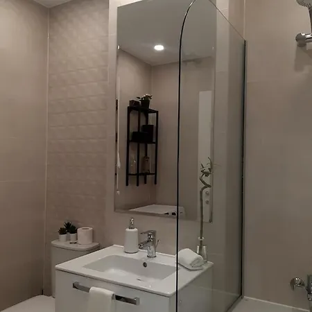 Mia Plus!! Self Check-in!! Bucarest