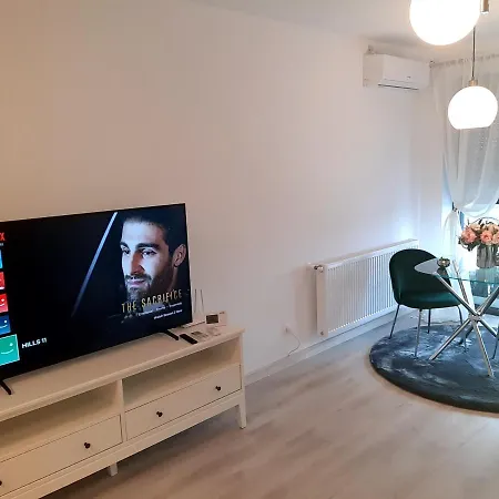 Mia Plus!! Self Check-in!! * Bukarest