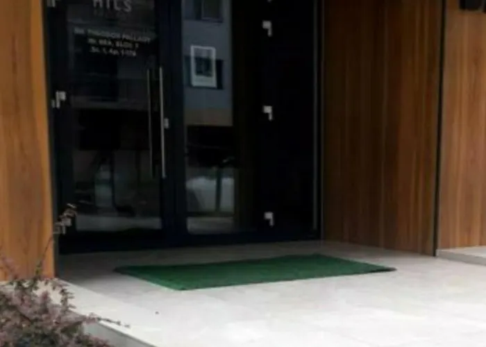 Mia Plus!! Self Check-In!! *