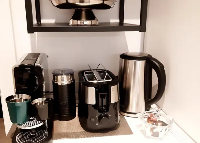 Mia Plus!! Self Check-In!!