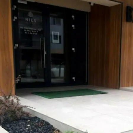 Mia Plus!! Self Check-in!! *