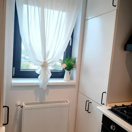 Mia Plus!! Self Check-in!! Apartament Bukareszt